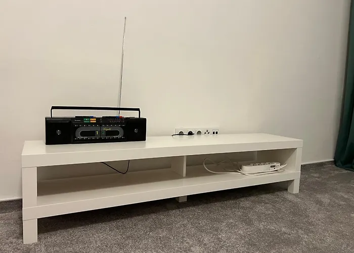 By Technology Park In Apartment *